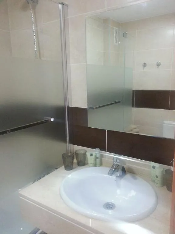 Nice Apartment Within Walking Distance To The Center La Cala De Mijas